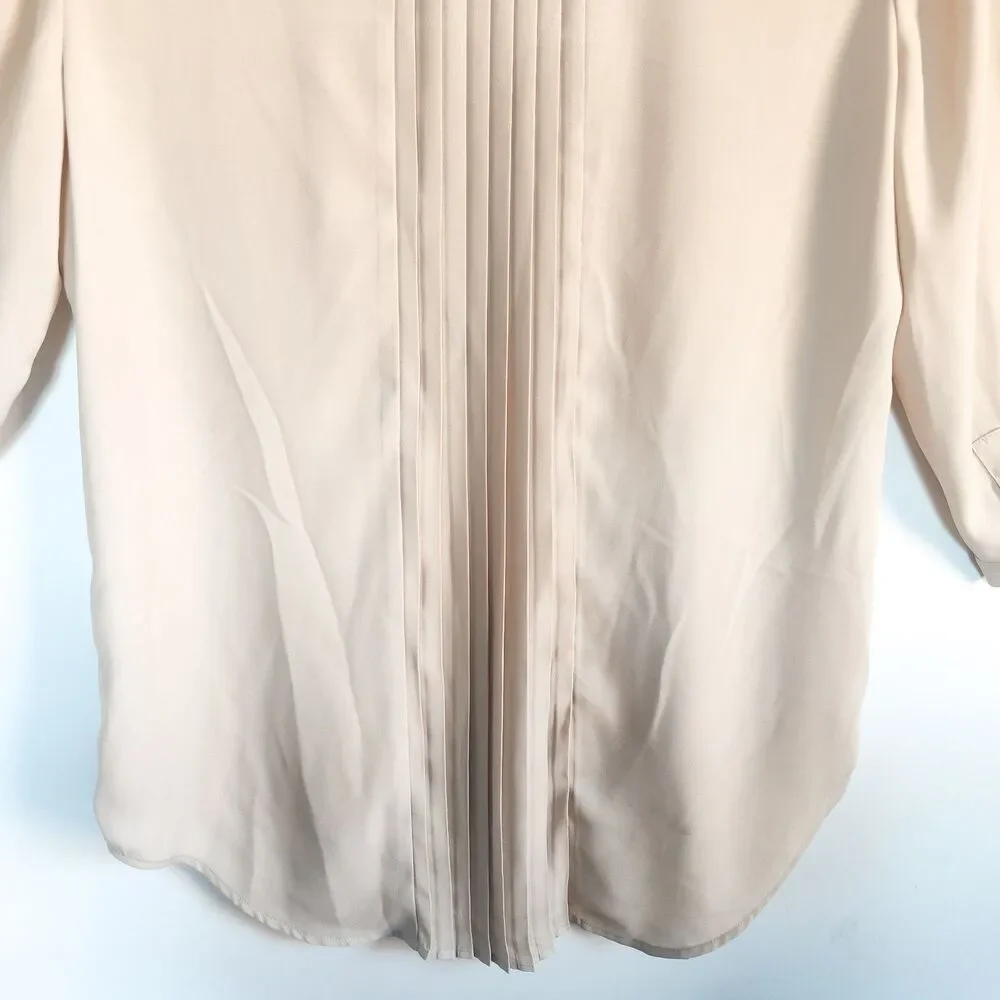 New Chicos Top Size 1 (8) Charming Pleats Stella Khaki Lace Trim Boho Office NWT
